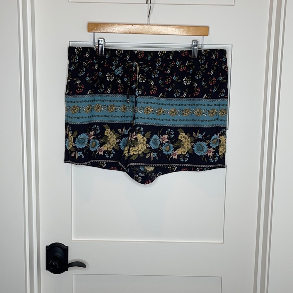 Loft floral shorts